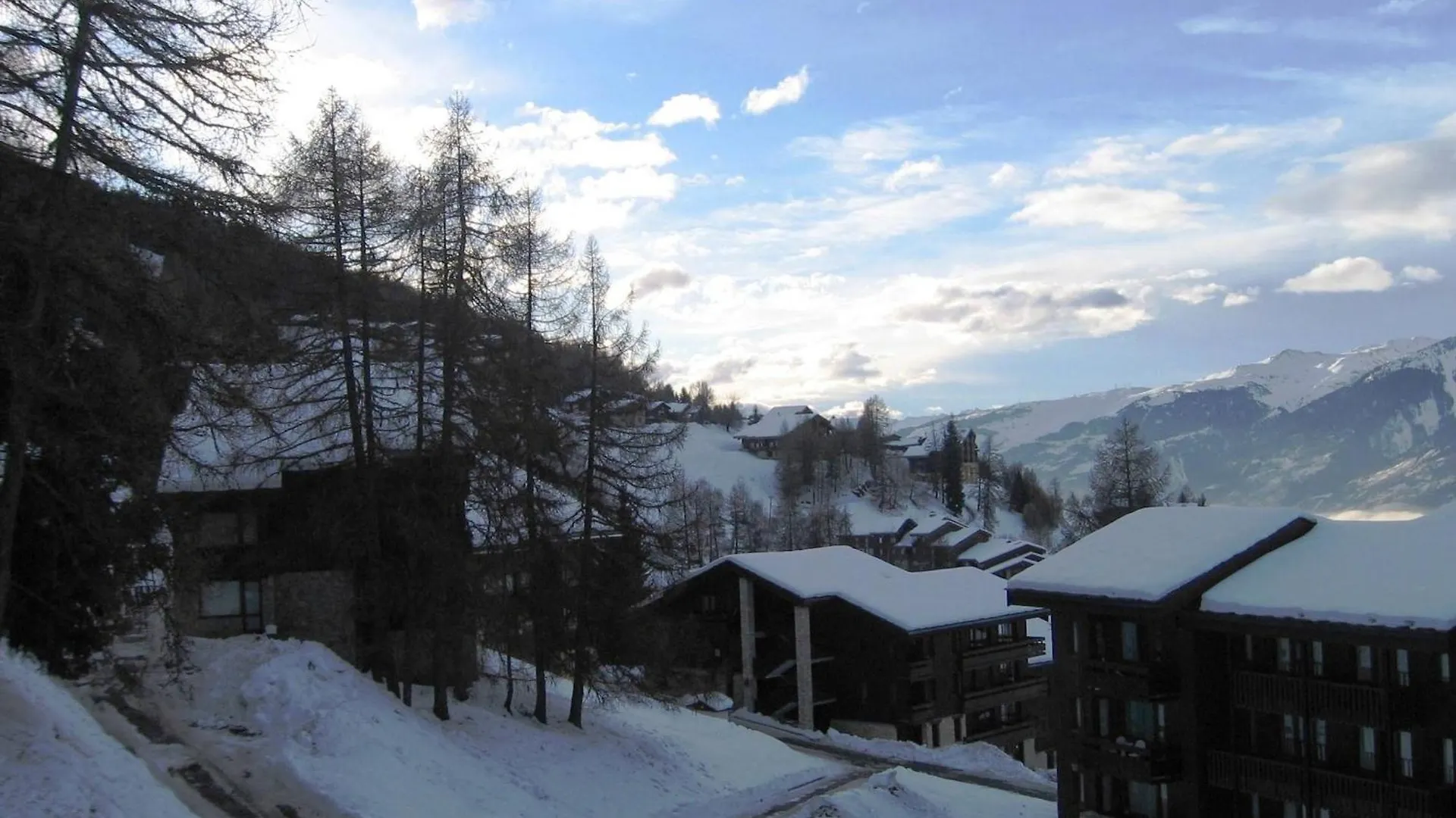 Apartment Charmant 2 Pieces Renove, Acces Skis Aux Pieds, Proche Commerces Et Remontees, Balcon Sud-Ouest - Fr-1-353-23 La Plagne